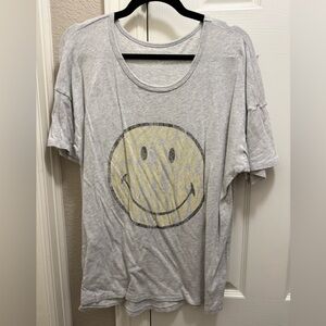Aerie Heather Gray Smiley Face Tee